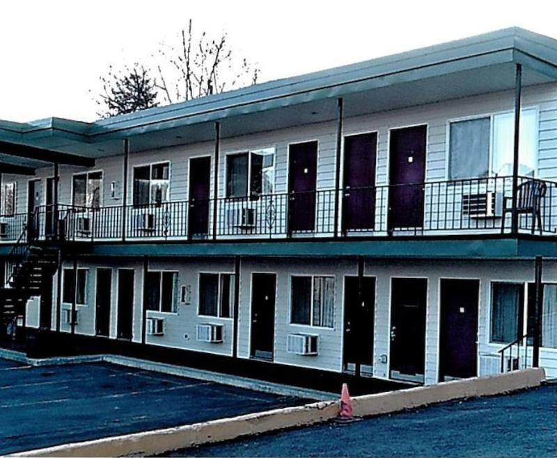 Pine Lodge Motel Baxley Eksteriør bilde
